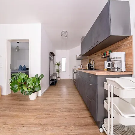Apartment Leipzig- Hirschfeld